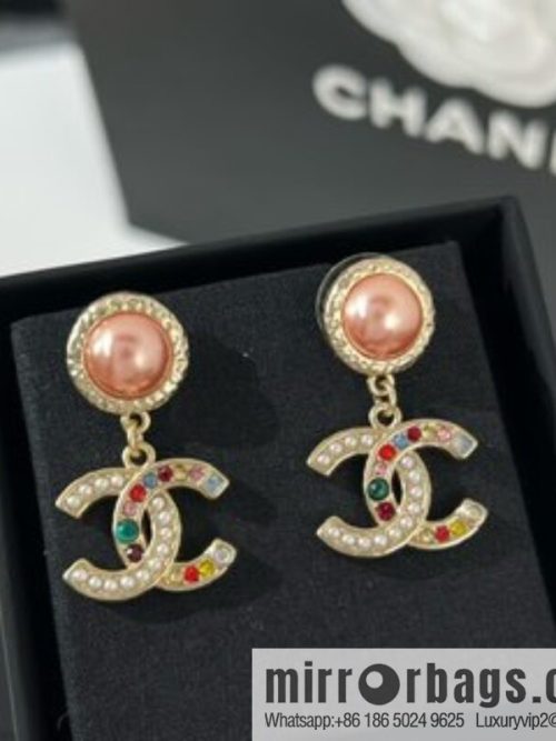 New ☑️ CHANEL Chanel double c color pearl stud earrings