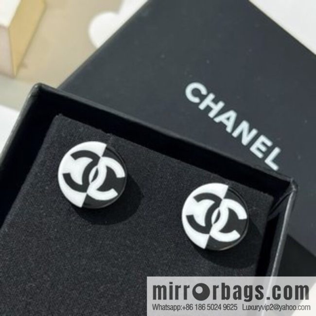 New ☑️ CHANEL Chanel double c acrylic stud earrings - Image 3