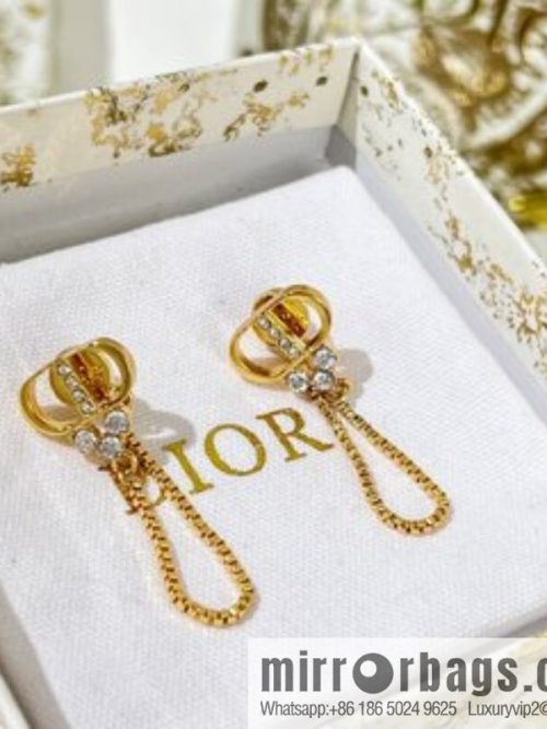 New ☑️ DIOR Dior CD fringed stud earrings