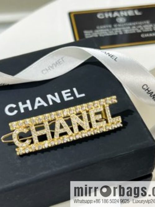 New ☑️ CHANEL Chanel full diamond letter hairpin hairpin