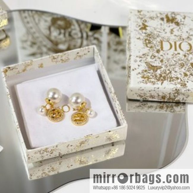 New ☑️ DIOR Dior CD full diamond size pearl stud earrings