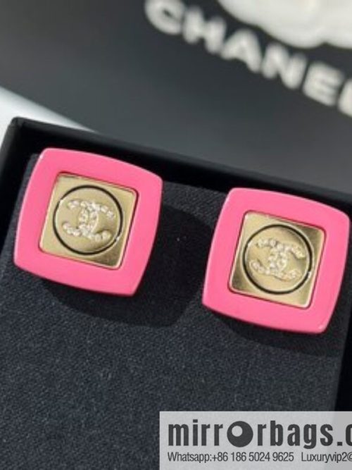 New ☑️ CHANEL Chanel double c pink acrylic stud earrings