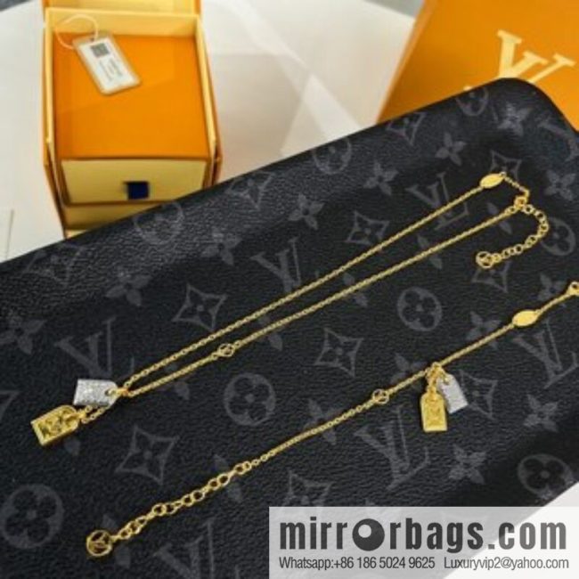 Louis Vuitton Louis Vuitton lv full diamond double necklace bracelet