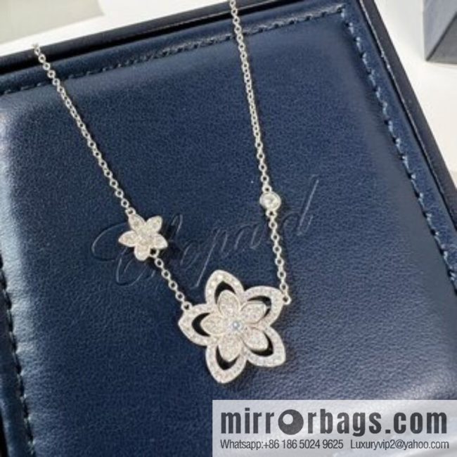 GRAFF Graff flower necklace stud earrings - Image 2