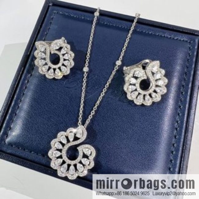 Chopard PRECIOUS LACE VAGUE lace necklace earshot