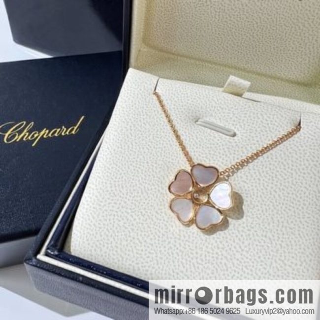 Chopard PRECIOUS LACE VAGUE 5 heart agate, white shell necklace, bracelet - Image 3