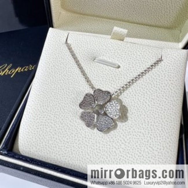 Chopard PRECIOUS LACE VAGUE 5 heart full diamond necklace ear shot, bracelet - Image 3