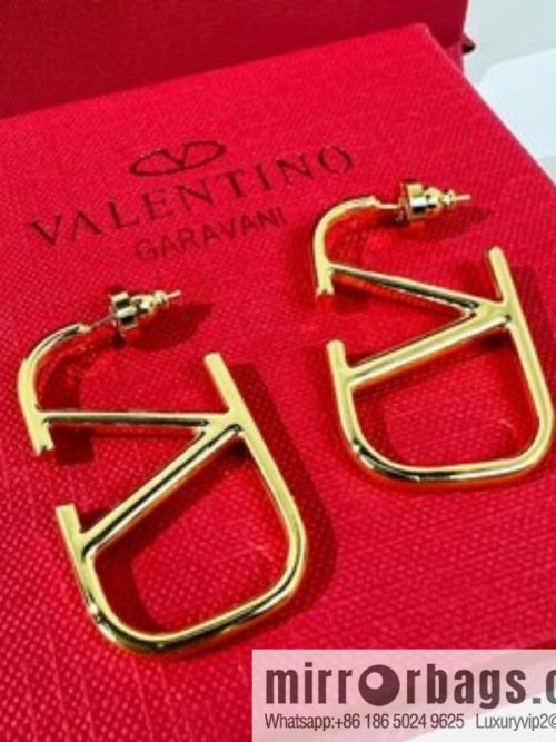 New ☑️ Valentino Valentino earrings