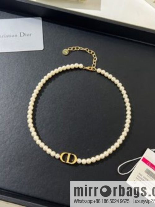 New ☑️ DIOR Dior CD pearl necklace