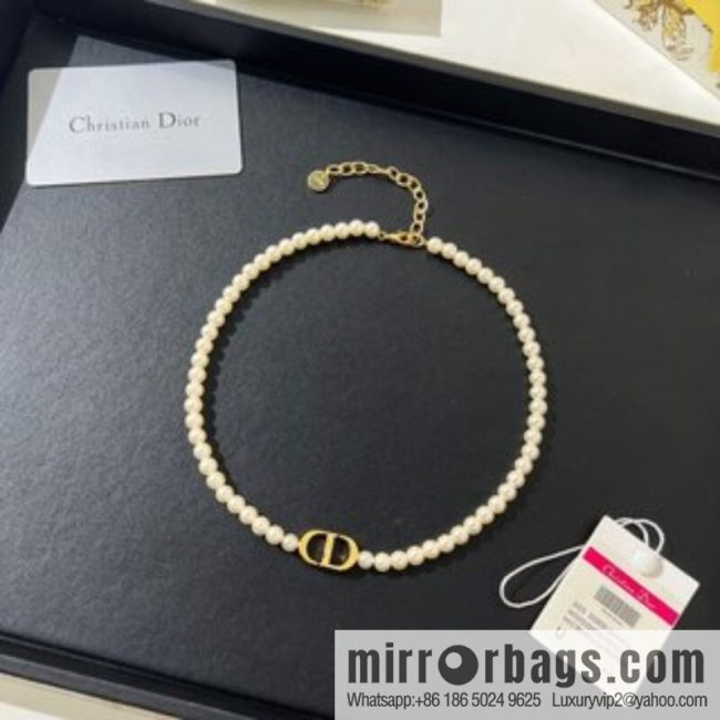 New ☑️ DIOR Dior CD pearl necklace