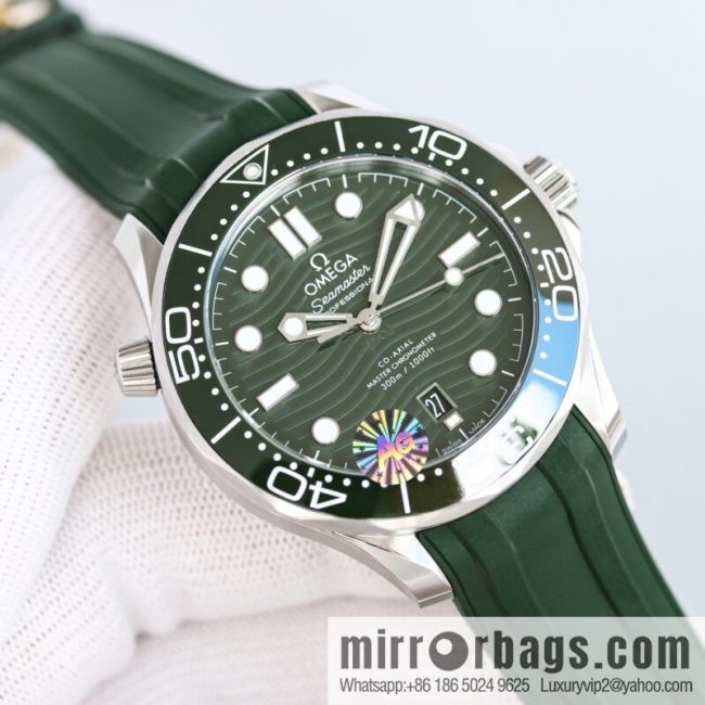 Omega 2022 new green seahorse with double T black balance wheel 8800 movement, 42mm - Image 7