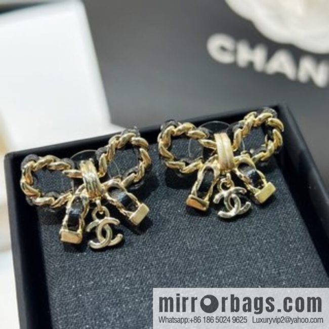 New ☑️ CHANEL Chanel double c black leather rope bow stud earrings