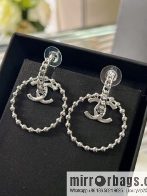 New ☑️ CHANEL Chanel double c ring earrings