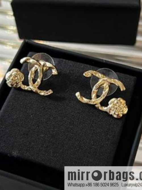 New ☑️ CHANEL Chanel gold double c camellia stud earrings