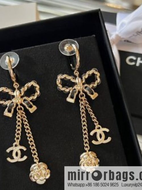 New ☑️ CHANEL Chanel double c camellia bow stud earrings