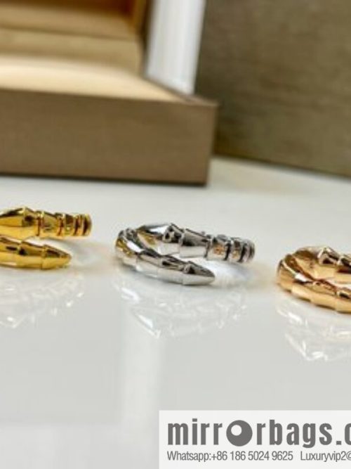 BVLGARI Bulgari smooth snake bone ring