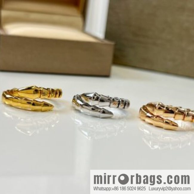 BVLGARI Bulgari smooth snake bone ring