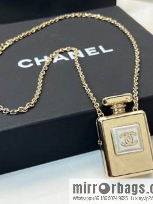 New ☑️ CHANEL Chanel double c perfume bottle necklace sweater chain