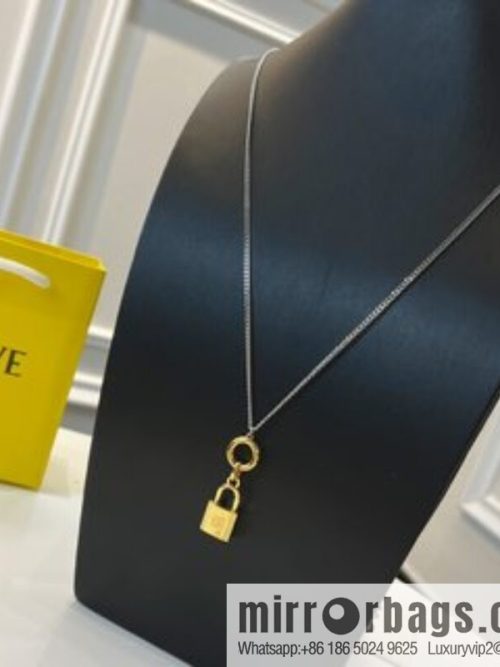 LOEWE lock head double layer necklace