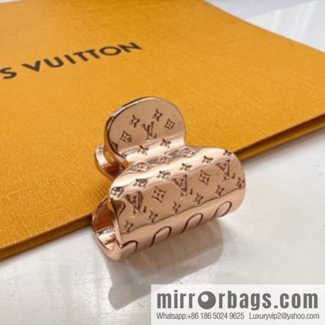LV Louis Vuitton NANOGRAM Hairpin - Image 4