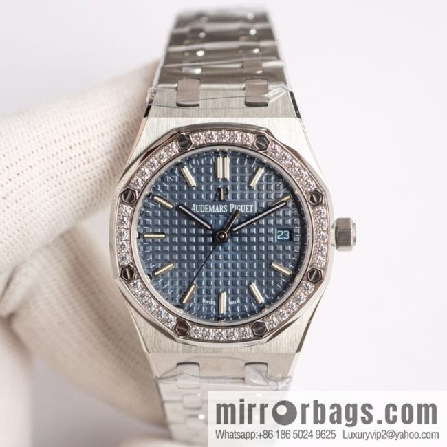 8F Audemars Piguet mechanical women\'s watch 77350 77351 model, 34mm diameter Royal Oak series self-winding watch