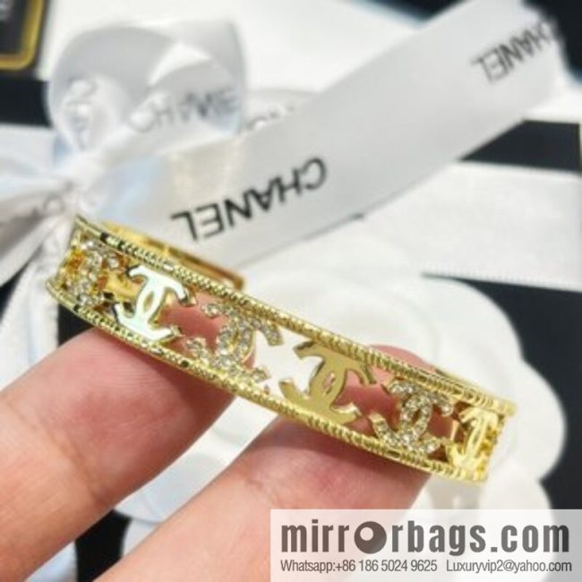 New ☑️ CHANEL Chanel Double C Open Bracelet - Image 3