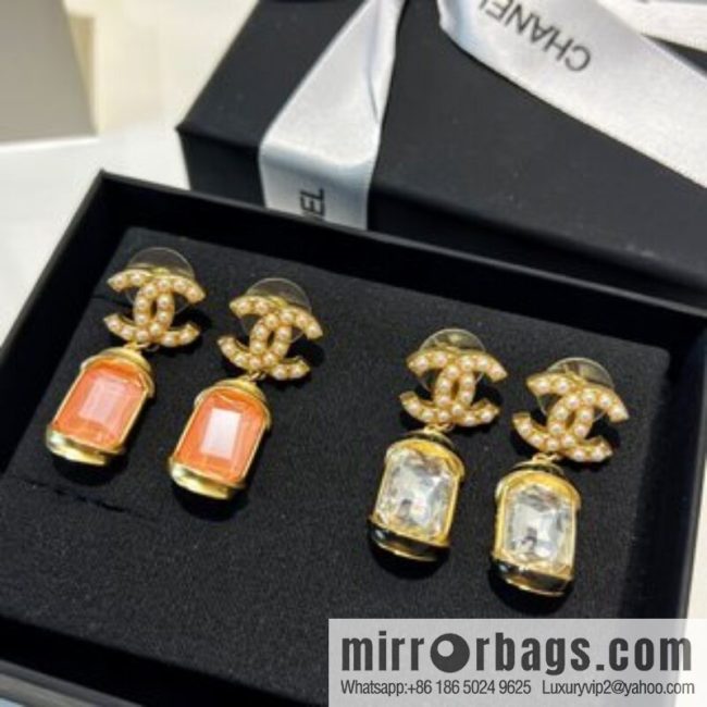 New ☑️ CHANEL Chanel c2 double c pink square diamond pearl stud earrings