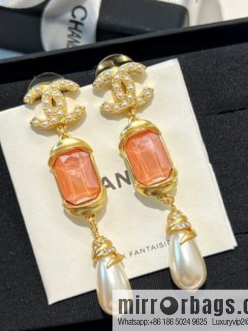 New ☑️ CHANEL Chanel c3 double c pink square diamond pearl stud earrings