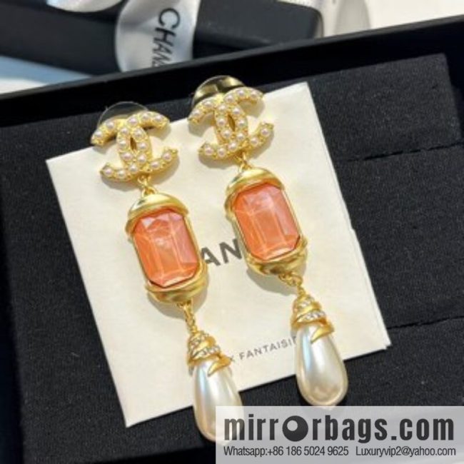 New ☑️ CHANEL Chanel c3 double c pink square diamond pearl stud earrings