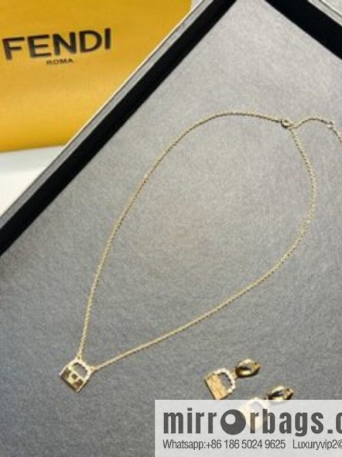 New FENDI Fendi pearl bag stud earrings