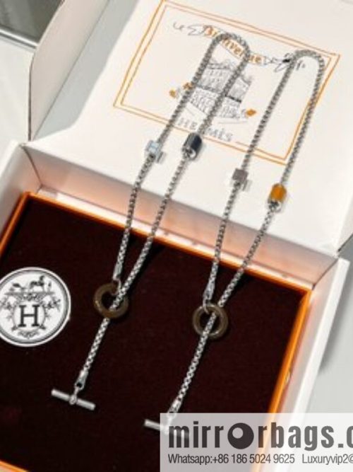 HERMES Hermès meli-melo horn ring necklace