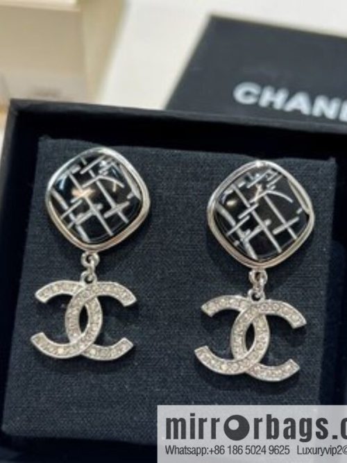 New ☑️ CHANEL Chanel c2 rhombus double c stud earrings