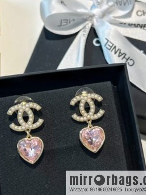 New ☑️ CHANEL Chanel gold double c pink peach heart earrings