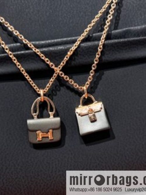 New ☑️ Hermès HERMES black necklace