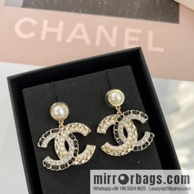 New ☑️ CHANEL Chanel c2 double c black leather rope pearl stud earrings