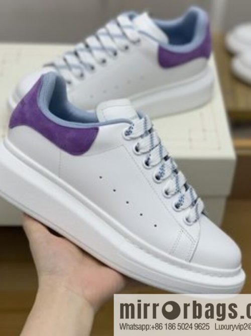 Alexander McQueen, upgraded MQ~ Unisex sneakers of the same style