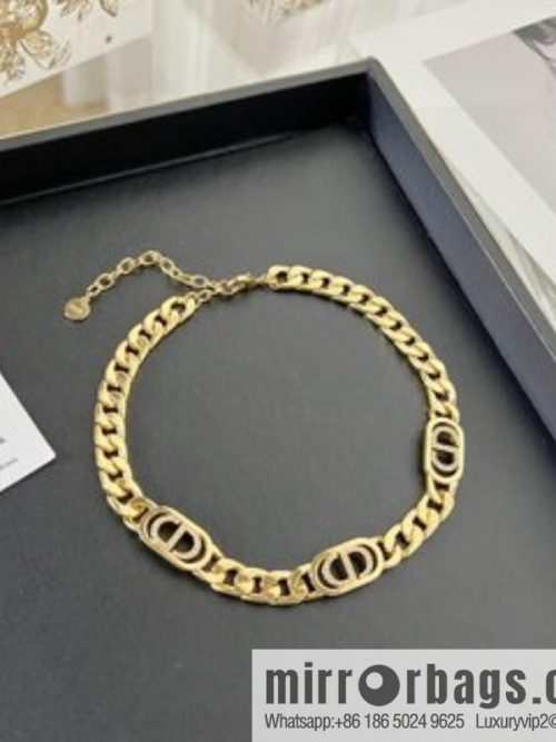 New ☑️ DIOR Dior CD necklace