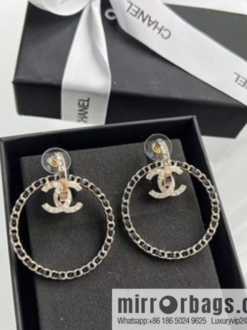 New ☑️ CHANEL Chanel double c black leather rope round stud earrings