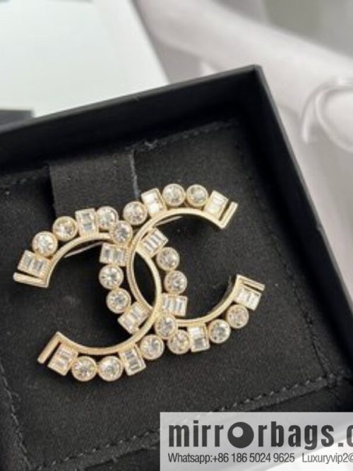 New ☑️ Chanel double c full diamond brooch