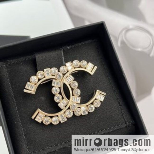 New ☑️ Chanel double c full diamond brooch
