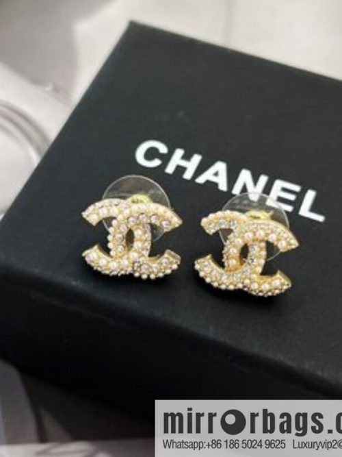 New ☑️ CHANEL Chanel c1 double c pearl black diamond stud earrings