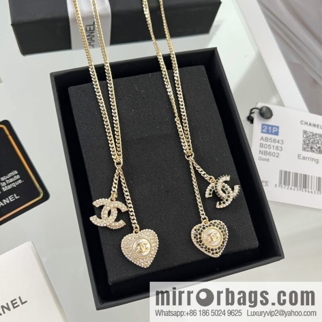 New ☑️ CHANEL Chanel full diamond peach heart double c necklace