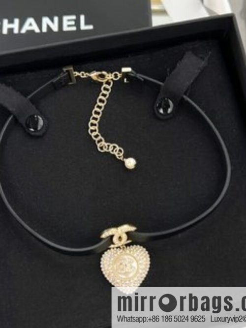 New ☑️ CHANEL Chanel full diamond peach heart double c black leather rope necklace
