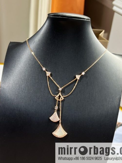 BVLGARI Bulgari new DIVAS \'DREAM white fritillary fan necklace