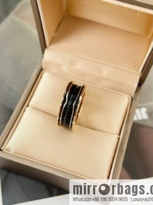 BVLGARI Bulgari new threaded black ceramic ring