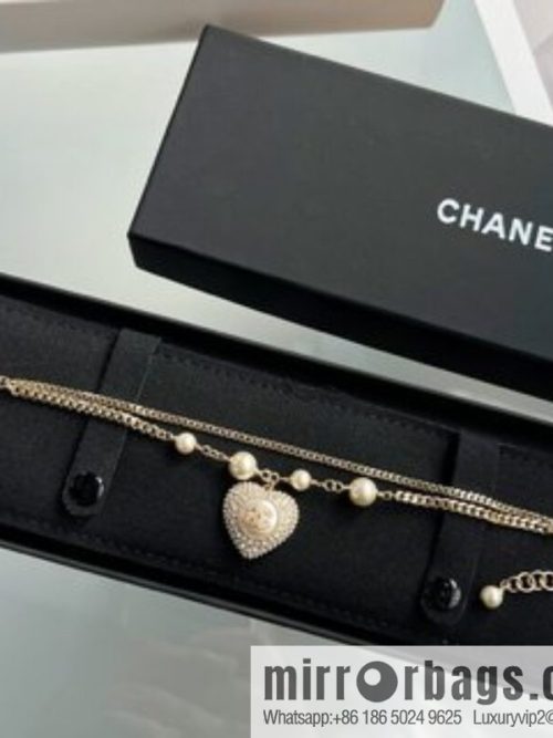 New ☑️ CHANEL Chanel full diamond peach heart double c bracelet