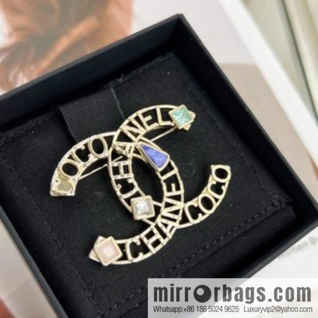 New ☑️ Chanel Chanel Double C Diamond Brooch
