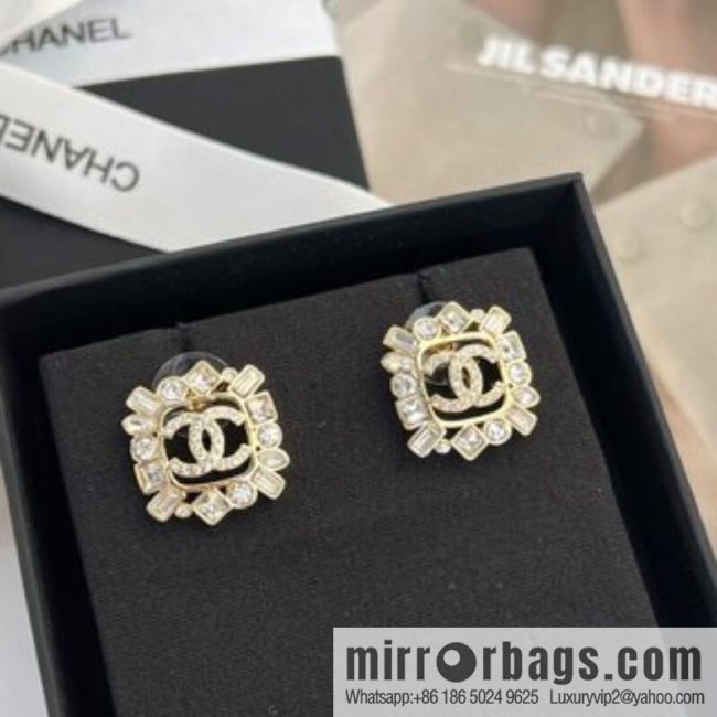 New ☑️ CHANEL Chanel c2 double c square full diamond stud earrings - Image 3
