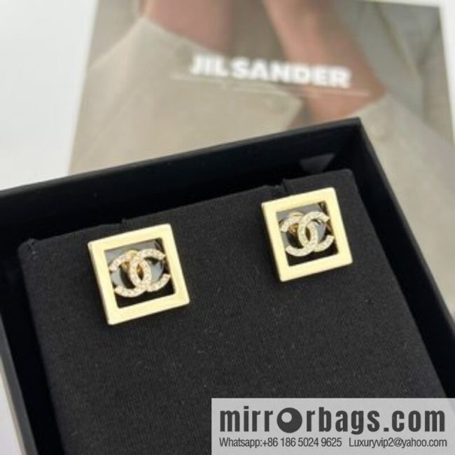 New ☑️ CHANEL Chanel double c square stud earrings - Image 3