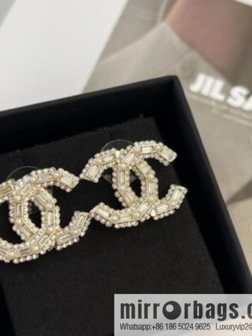 New ☑️ CHANEL Chanel c1 double c full diamond stud earrings